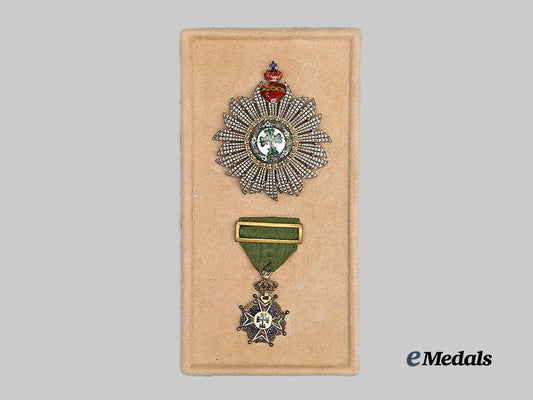 portugal,_kingdom._a_military_order_of_aviz,_officer_set,_by_da_costa,_c.1880_e_medals__e_u24658_2