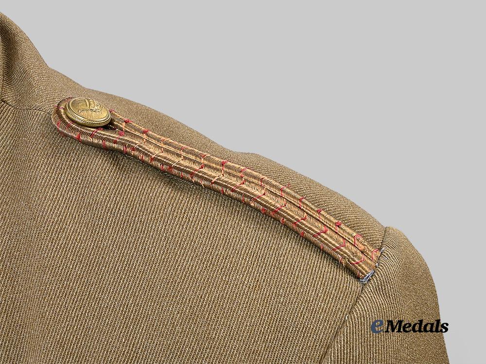 hungary,_kingdom._a_magyar_királyi_honvédség_leutnant_tunic_e_medals__e_u24660_12