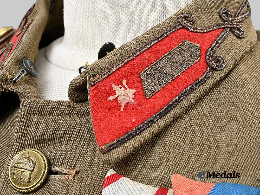 hungary,_kingdom._a_magyar_királyi_honvédség_leutnant_tunic_e_medals__e_u24660_9