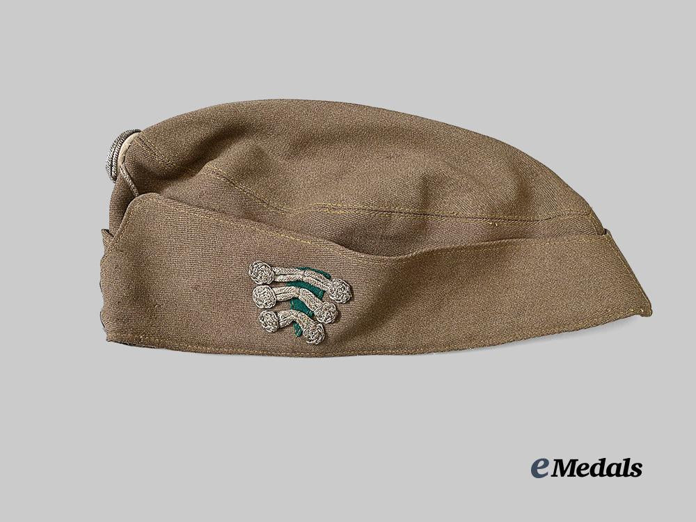 hungary,_kingdom._anőrmester_paratrooper's_tunic&_sidecap_e_medals__e_u24661_18
