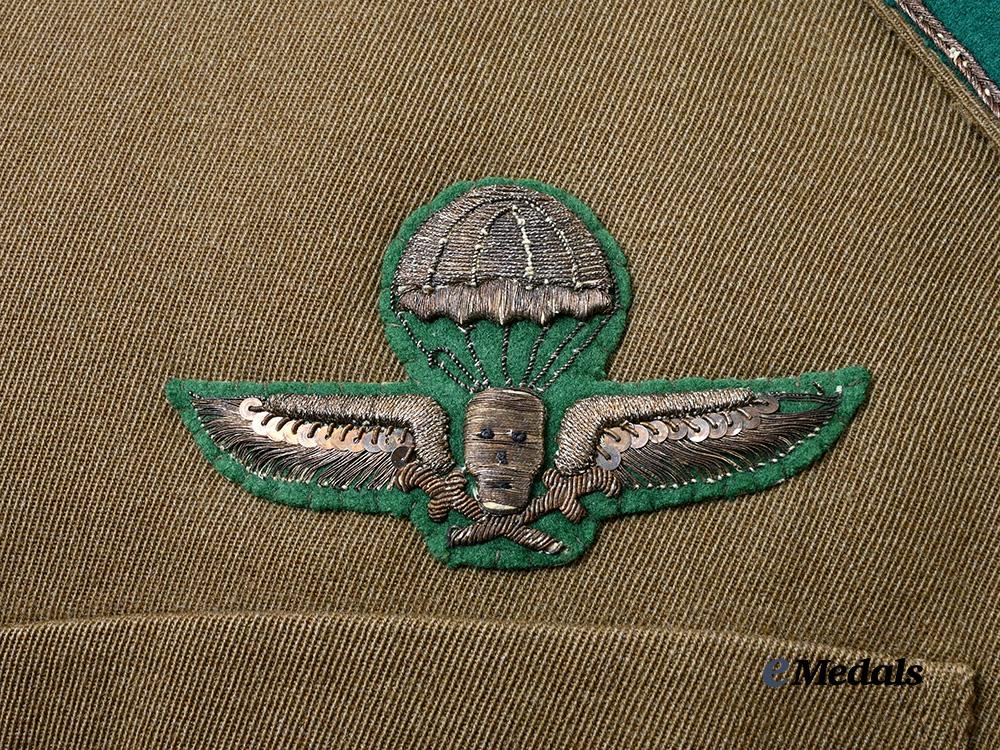 hungary,_kingdom._anőrmester_paratrooper's_tunic&_sidecap_e_medals__e_u24661_7