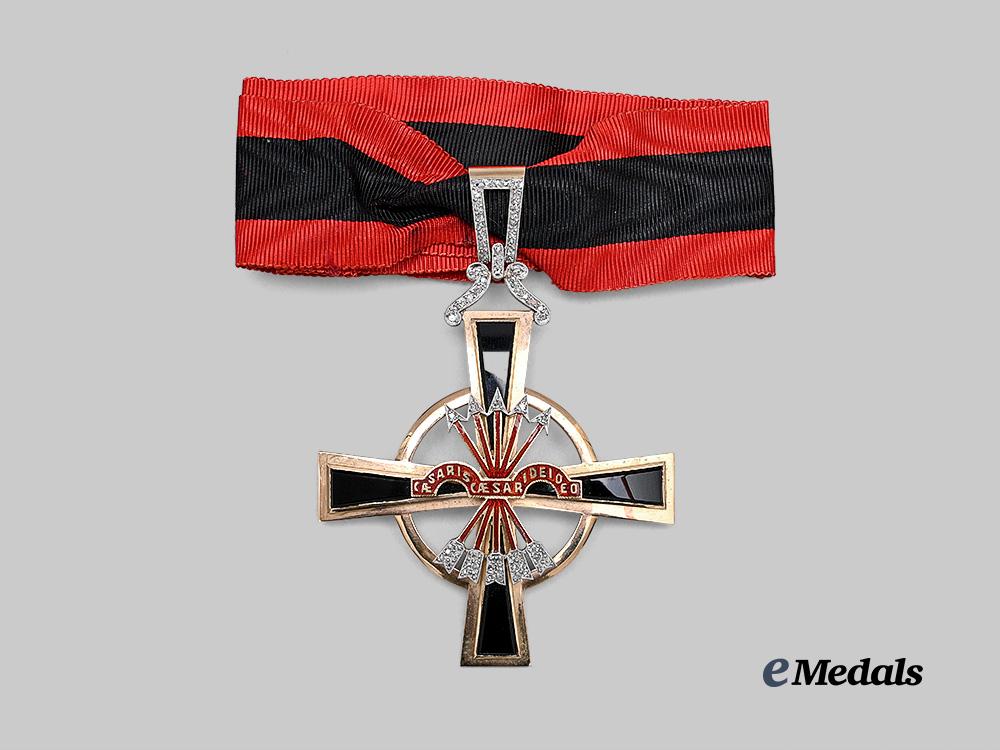 spain,_fascist_state._an_imperial_order_of_the_yoke_and_arrows,_commander_in_gold_and_diamonds,_to_emilio_anton_crespo,_c.1945_e_medals__e_u24665_7