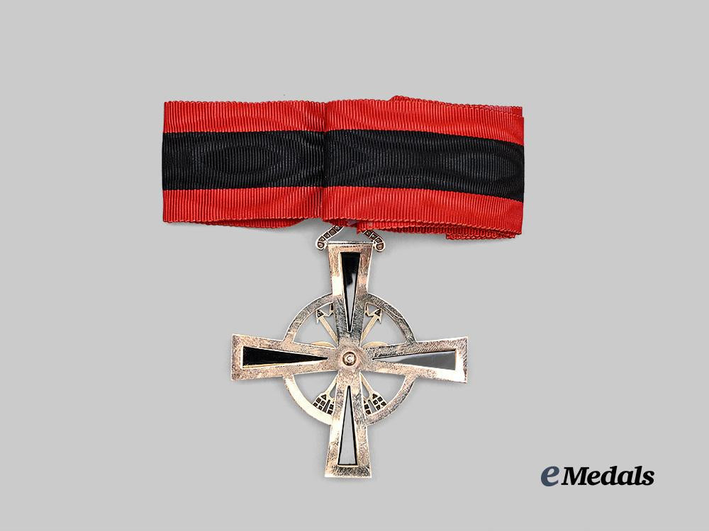 spain,_fascist_state._an_imperial_order_of_the_yoke_and_arrows,_commander_in_gold_and_diamonds,_to_emilio_anton_crespo,_c.1945_e_medals__e_u24665_9