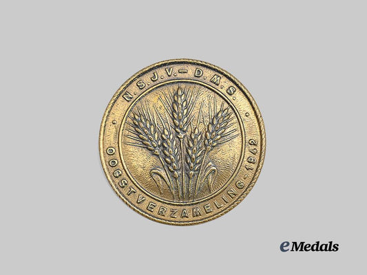 belgium,_v_n_v._a1942_youth_harvest_commemorative_badge_e_medals__e_u24670_2