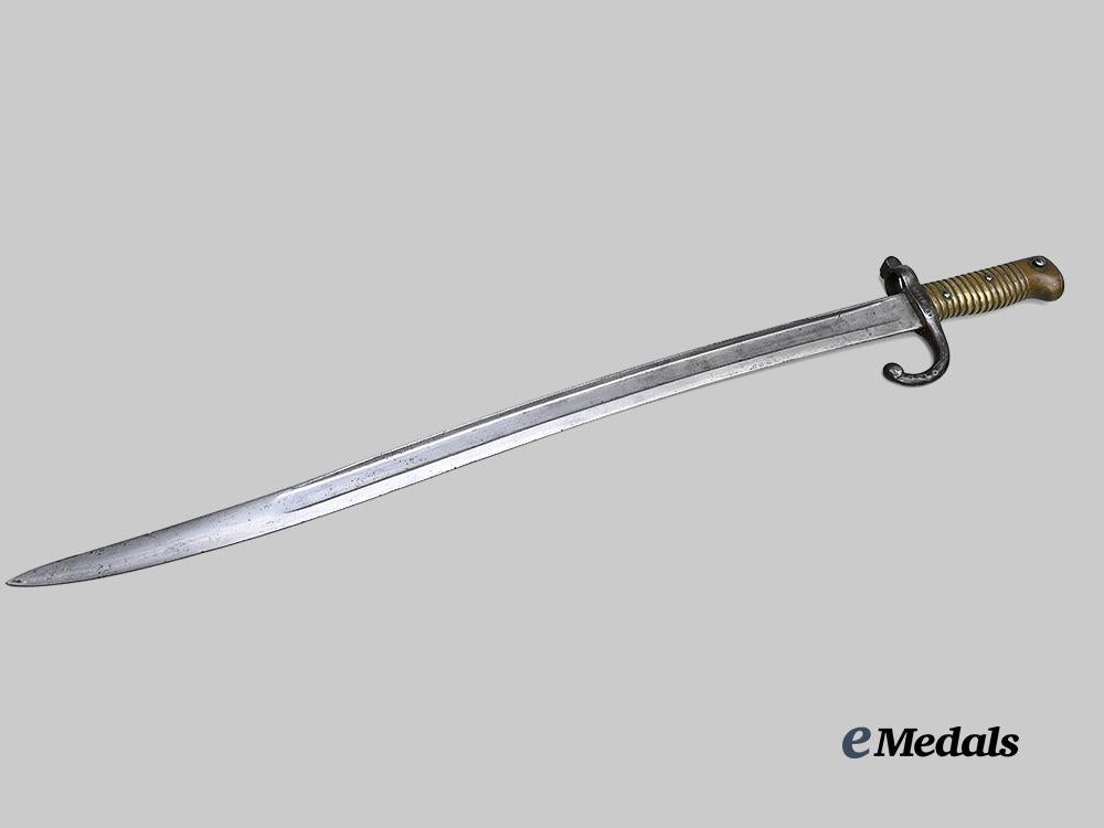 france,_third_republic._an_m1866/1870_french_saber_bayonet,_by_the_manufacturer_of_arms_of_saint-étienne_e_medals__e_u24672_5