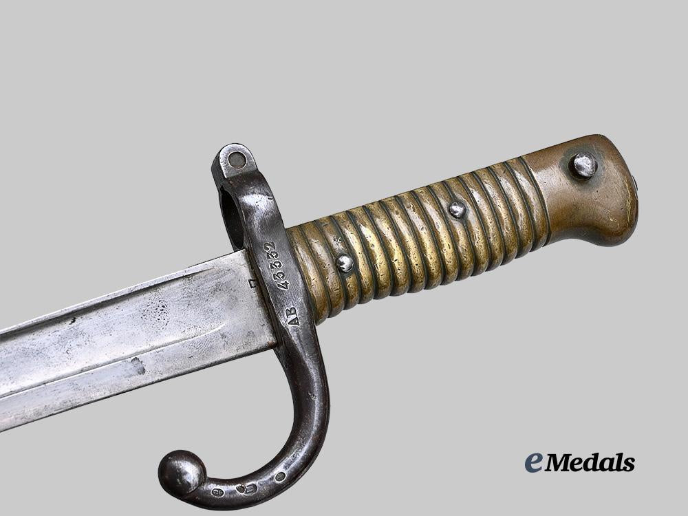 france,_third_republic._an_m1866/1870_french_saber_bayonet,_by_the_manufacturer_of_arms_of_saint-étienne_e_medals__e_u24672_6