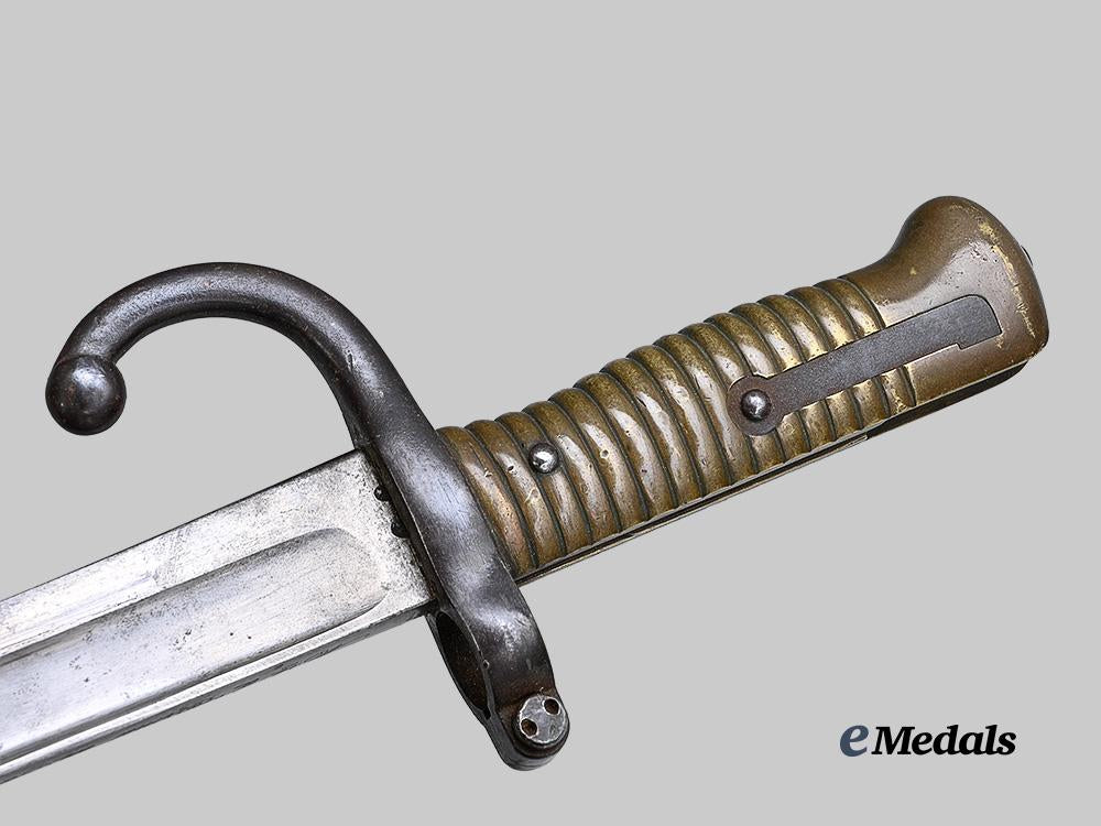 france,_third_republic._an_m1866/1870_french_saber_bayonet,_by_the_manufacturer_of_arms_of_saint-étienne_e_medals__e_u24672_7
