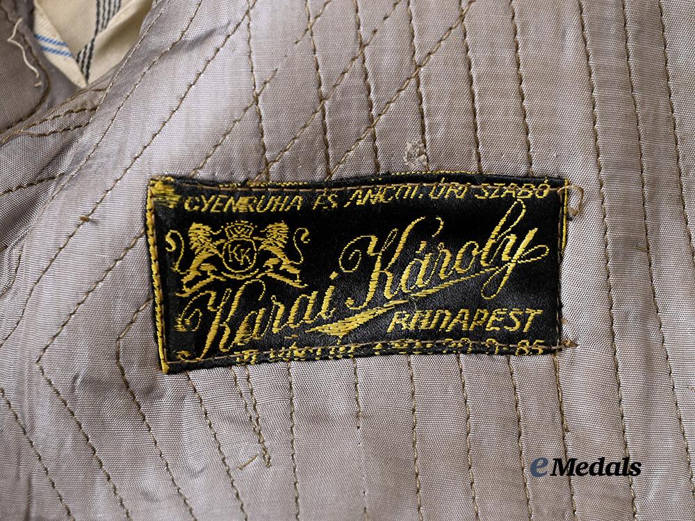 hungary,_kingdom._a_magyar_királyi_honvédség_zászlós/_ensign's_tunic,_by_karai_károly,_budapest_e_medals__e_u24679_16