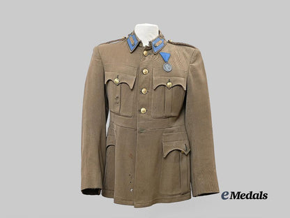 hungary,_kingdom._a_magyar_királyi_honvédség_zászlós/_ensign's_tunic,_by_karai_károly,_budapest_e_medals__e_u24679_2