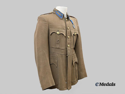 hungary,_kingdom._a_magyar_királyi_honvédség_zászlós/_ensign's_tunic,_by_karai_károly,_budapest_e_medals__e_u24679_3