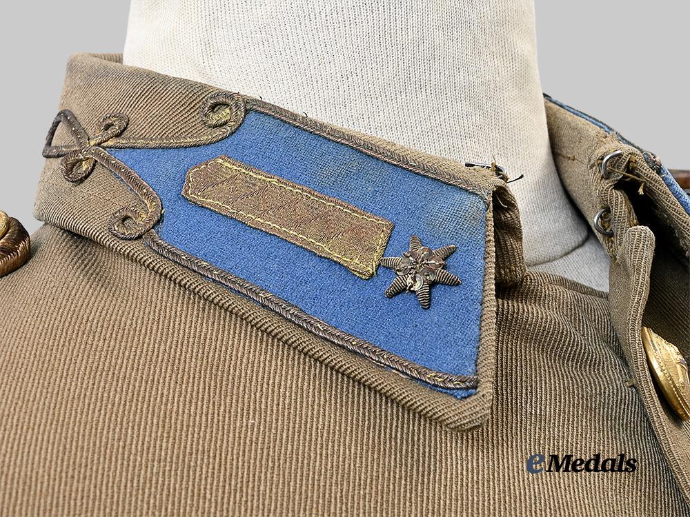 hungary,_kingdom._a_magyar_királyi_honvédség_zászlós/_ensign's_tunic,_by_karai_károly,_budapest_e_medals__e_u24679_8