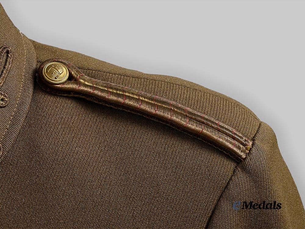hungary,_kingdom._a_a_magyar_királyi_honvédségőrnagy/_major's_tunic_e_medals__e_u24689_9