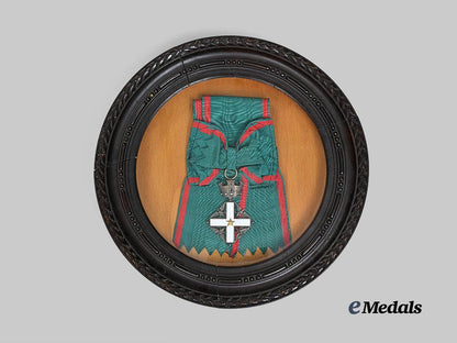 italy,_republic._an_order_of_merit_of_the_italian_republic,_grand_cross_badge_in_frame_e_medals__e_u24694_2