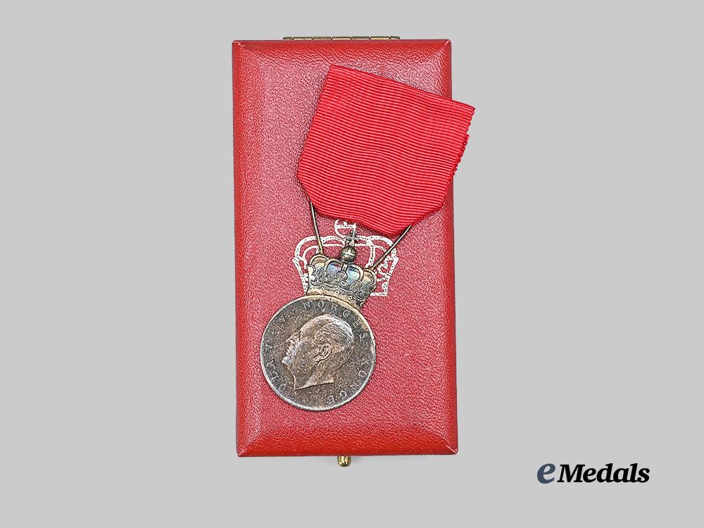 norway,_kingdom._an_olav_v’s_commemorative_medal_e_medals__e_u24704_5