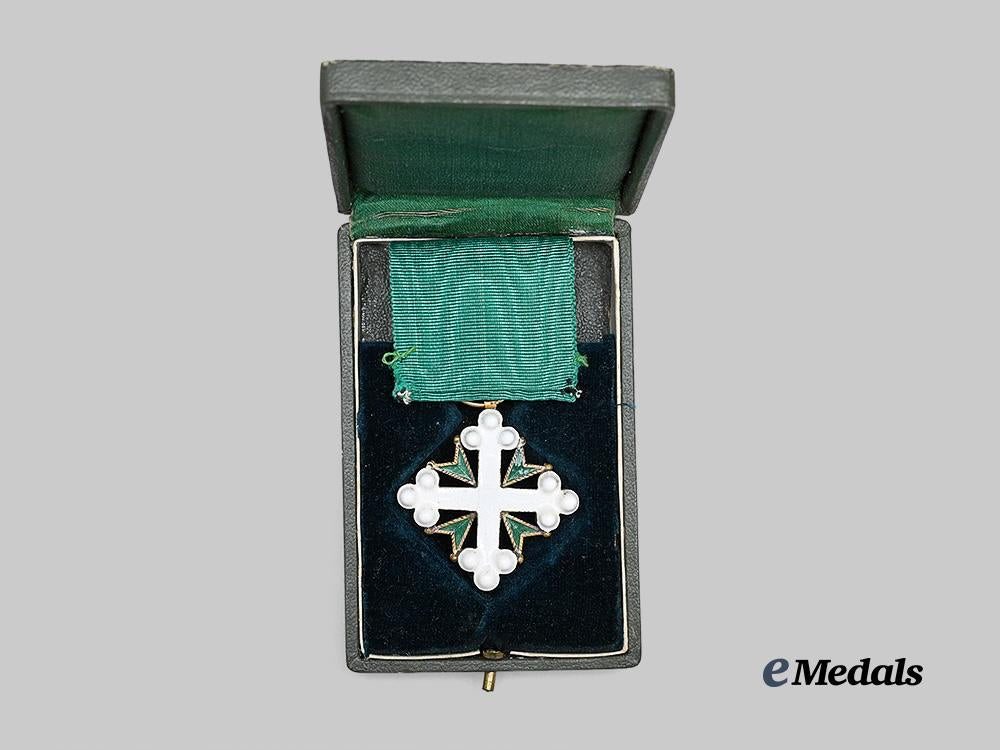 italy,_kingdom._an_order_of_st._maurice_and_st._lazarus,_knight_in_gold_e_medals__e_u24708_3