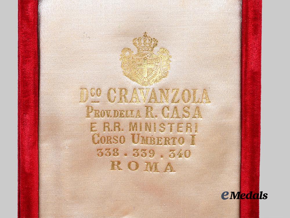 italy,_kingdom._an_order_of_the_crown,_commander_in_gold,_by_cravanzola_e_medals__e_u24709_4