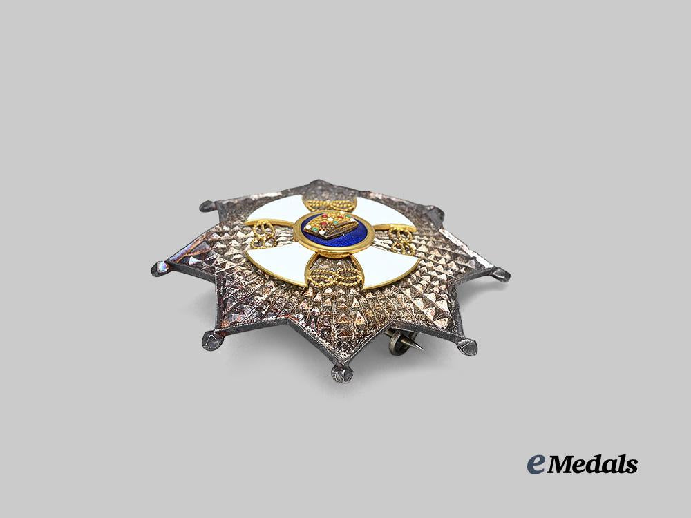 italy,_kingdom._an_order_of_the_crown,_grand_officer’s_star,_by_s._johnson,_in_gold_e_medals__e_u24713_3