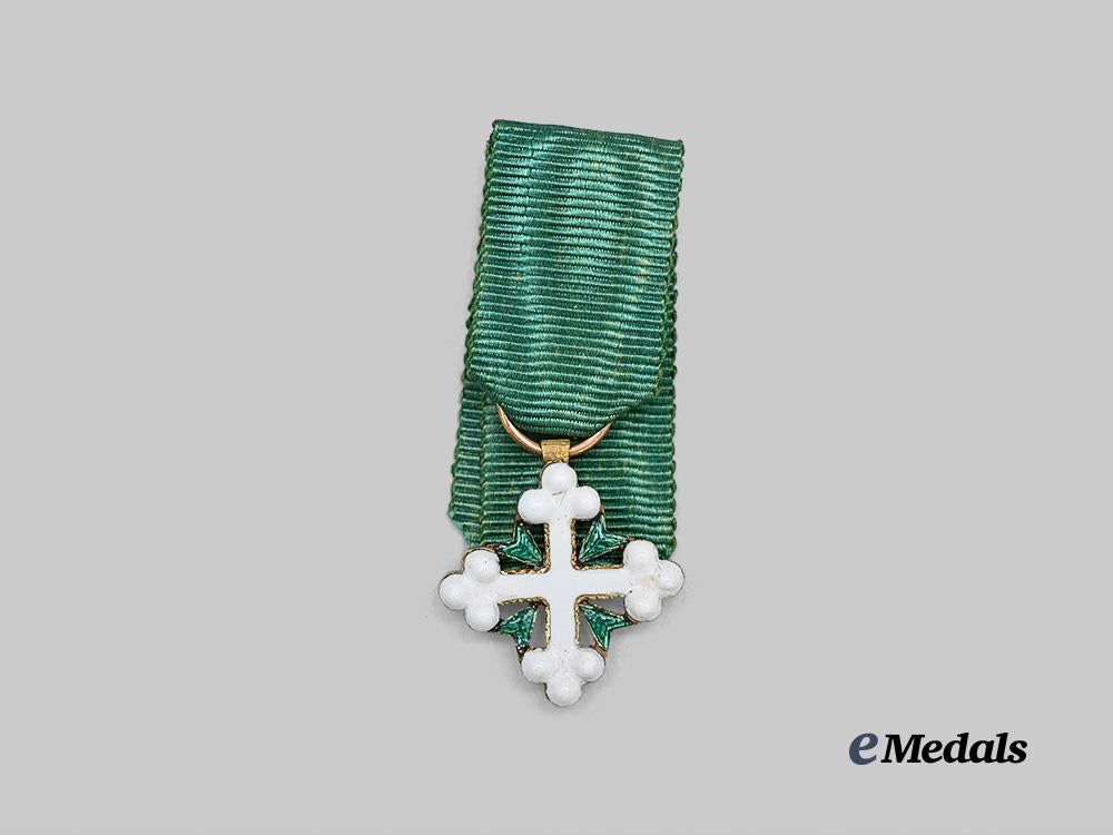 italy,_kingdom._an_order_of_st._maurice_and_st._lazarus,_knight_in_gold_e_medals__e_u24714_10