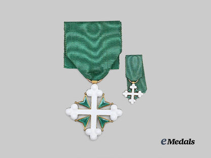 italy,_kingdom._an_order_of_st._maurice_and_st._lazarus,_knight_in_gold_e_medals__e_u24714_6