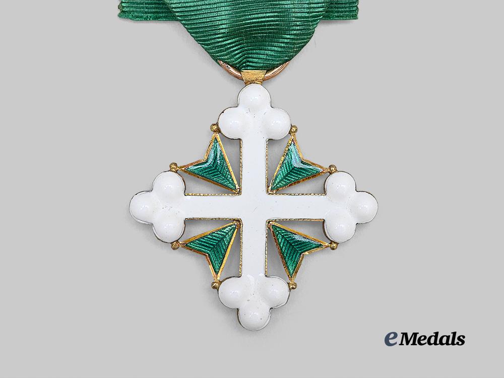 italy,_kingdom._an_order_of_st._maurice_and_st._lazarus,_knight_in_gold_e_medals__e_u24714_7