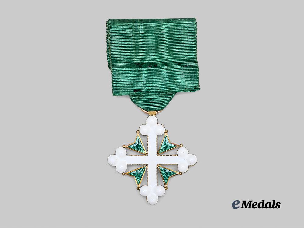italy,_kingdom._an_order_of_st._maurice_and_st._lazarus,_knight_in_gold_e_medals__e_u24714_8
