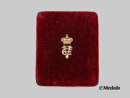 italy,_kingdom._an_order_of_the_crown,_commander_in_gold,_with_case_e_medals__e_u24745_2