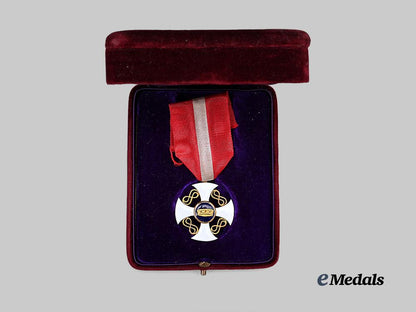 italy,_kingdom._an_order_of_the_crown,_knight_in_gold,_by_ivaldi_e_medals__e_u24752_4