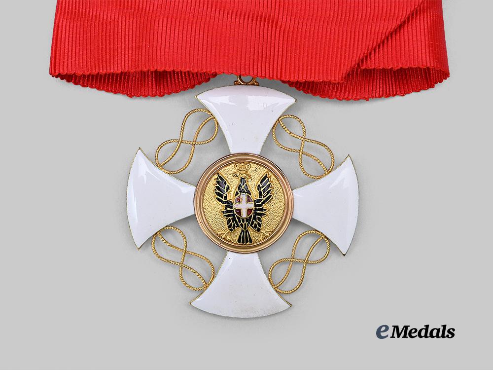 italy,_kingdom._an_order_of_the_colonial_star,_knight_in_gold_e_medals__e_u24755_8