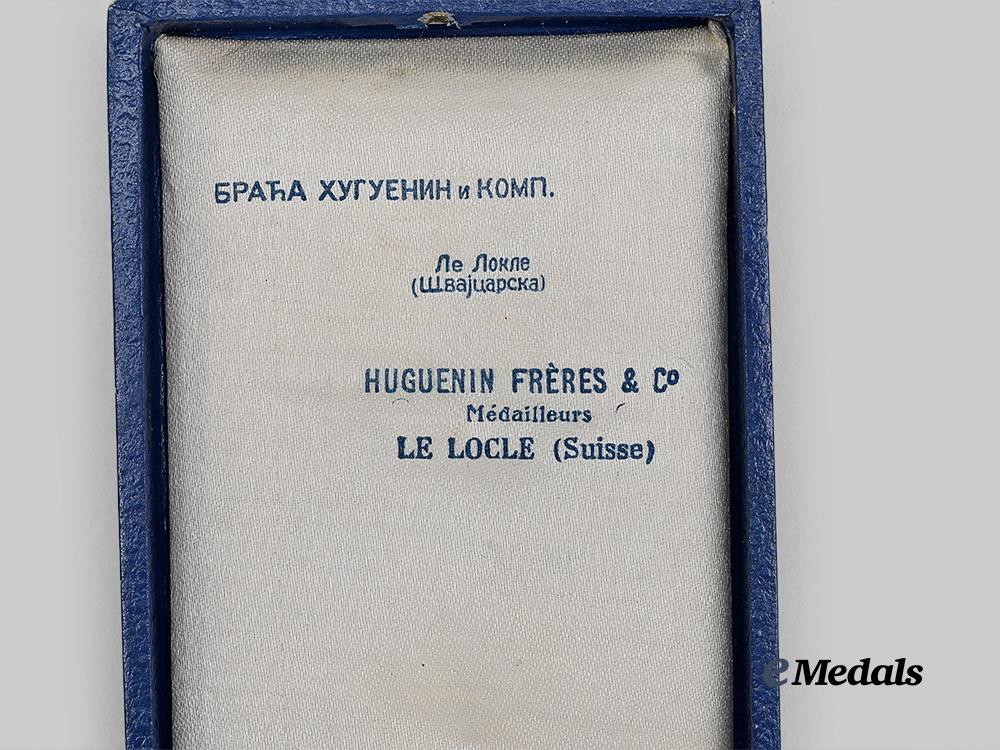 yugoslavia,_kingdom._an_order_of_the_yugoslav_crown_i_v_class_in_case._e_medals__e_u24758_4