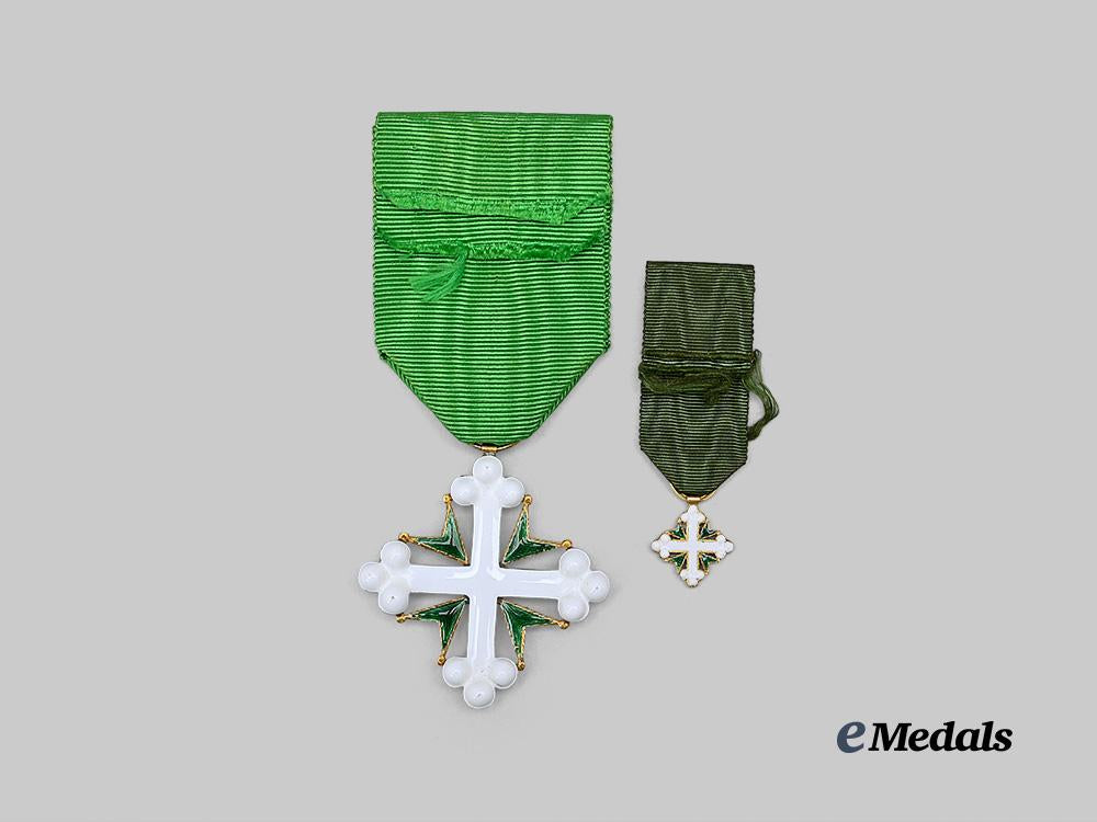 italy,_kingdom._an_order_of_st._maurice_and_st._lazarus,_knight_in_gold,_by_cravanzola_e_medals__e_u24759_8