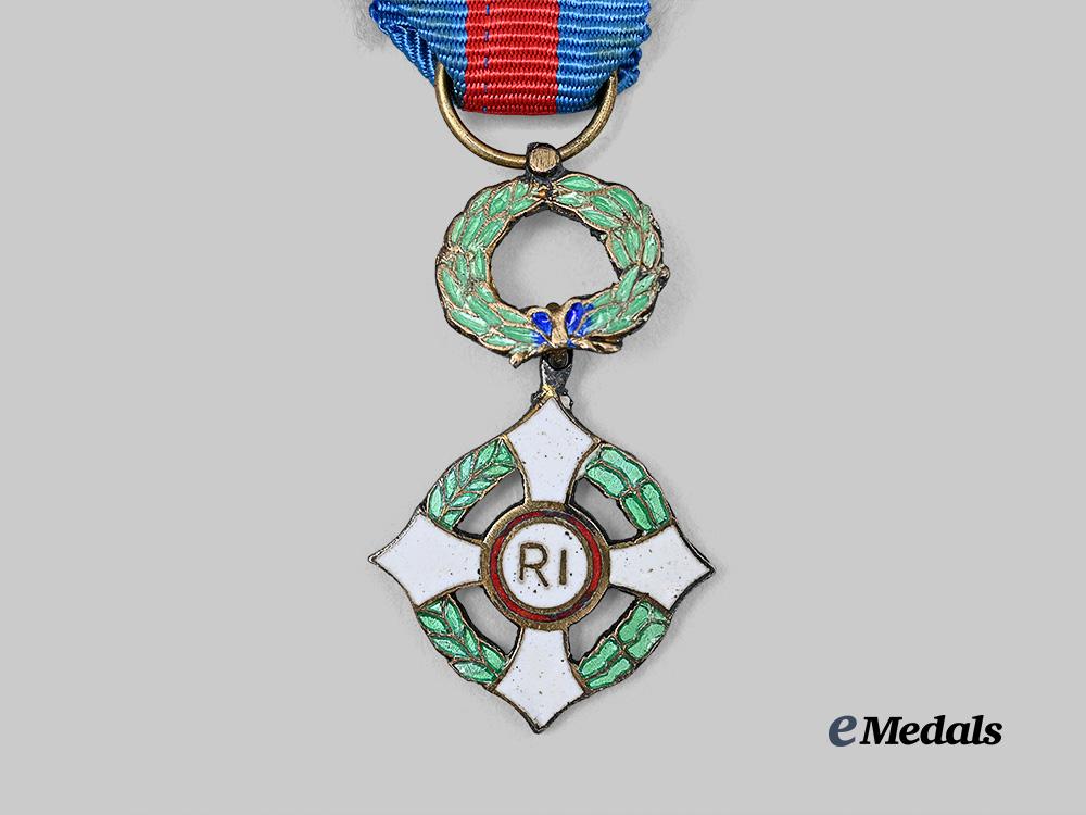 italy,_republic._an_order_of_savoy,_commander,_c.1950_e_medals__e_u24770_11