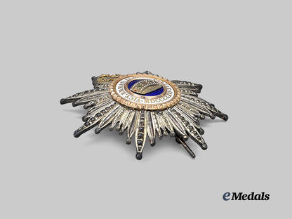 italy,_kingdom._an_order_of_the_crown_of_italy,_grand_cross_set_in_gold,_by_cravanzola_e_medals__e_u24774_11