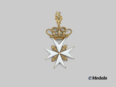 International. An Order of Malta, Reduced Sized Cross in Gold, c.1750