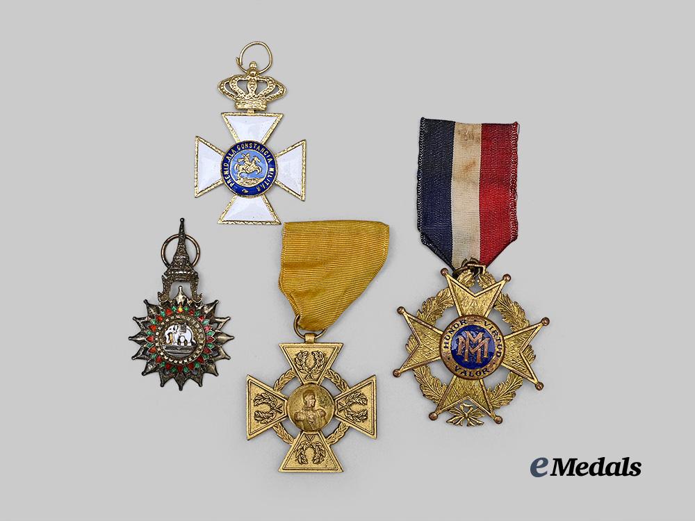 international._a_lot_of_four_orders&_decorations_e_medals__e_u24792_2
