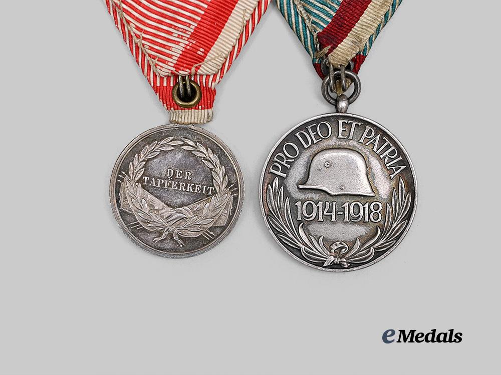europe._a_lot_of_orders,_medals,&_decorations_e_medals__e_u24820_7