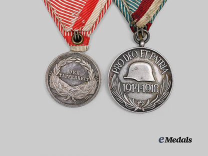 europe._a_lot_of_orders,_medals,&_decorations_e_medals__e_u24820_7