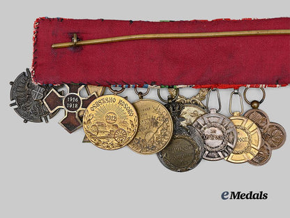 romania,_kingdom._an_extensive_medal_bar_with_awards_e_medals__e_u24826_5