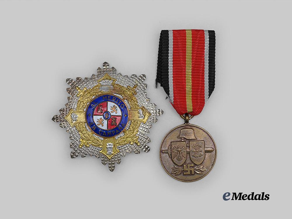 spain,_spanish_state._a_pair_of_decorations_for_condor_legion_and_blue_division_service,_c.1970_e_medals__e_u24925_2