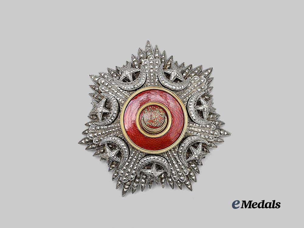 turkey,_ottoman_empire._a_unusual_diplomatic_variant_of_the_order_of_medjidie,_second_class_star,_c.1900_e_medals__e_u24929_2