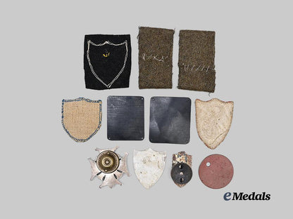 poland,_republic._a_monte_casino&_cross_of_valour_group,15th_workshop_co.,6th_armoured_regiment_e_medals__e_u24946_15