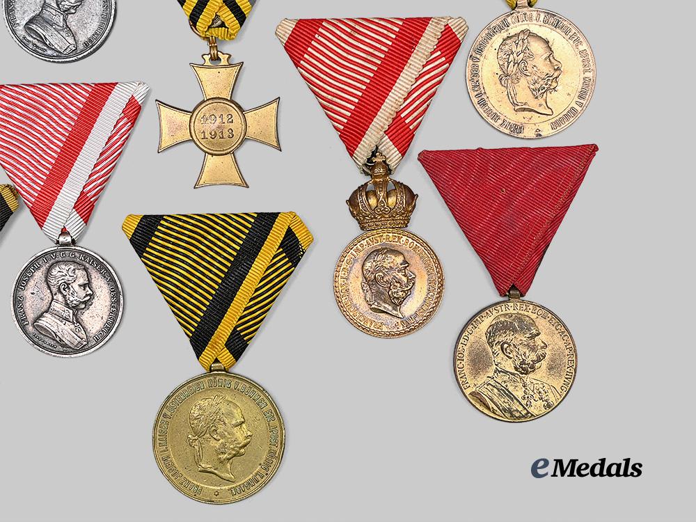 austria,_imperial._a_lot_of_ten_austrian_decorations_e_medals__e_u24979_3