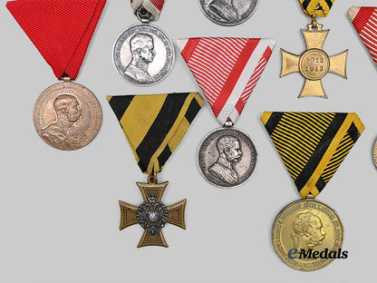 austria,_imperial._a_lot_of_ten_austrian_decorations_e_medals__e_u24979_4