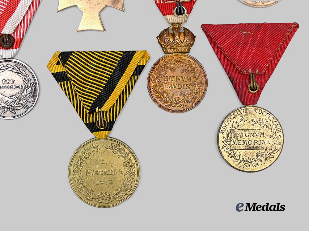 austria,_imperial._a_lot_of_ten_austrian_decorations_e_medals__e_u24979_8
