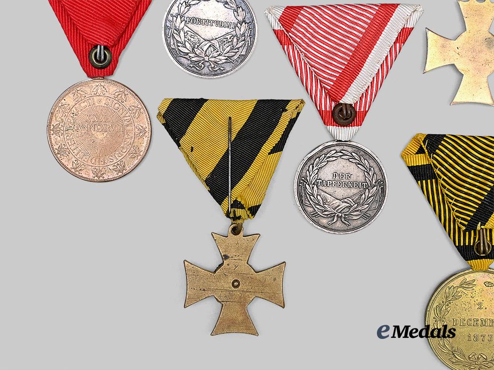 austria,_imperial._a_lot_of_ten_austrian_decorations_e_medals__e_u24979_9