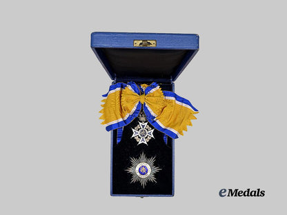 netherlands,_kingdom._an_order_of_orange-_nassau,_grand_cross_set_in_gold_e_medals__e_u24984_3
