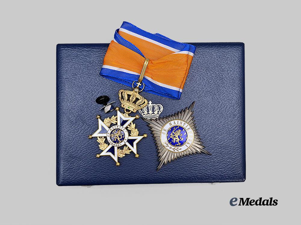 netherlands,_kingdom._an_order_of_orange-_nassau,_grand_officer_set_in_case_e_medals__e_u25000_5