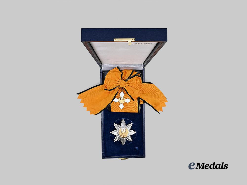greece,_republic._an_order_of_the_phoenix,_grand_cross_by_faude&_huguenin,_c.1990_e_medals__e_u25001_3