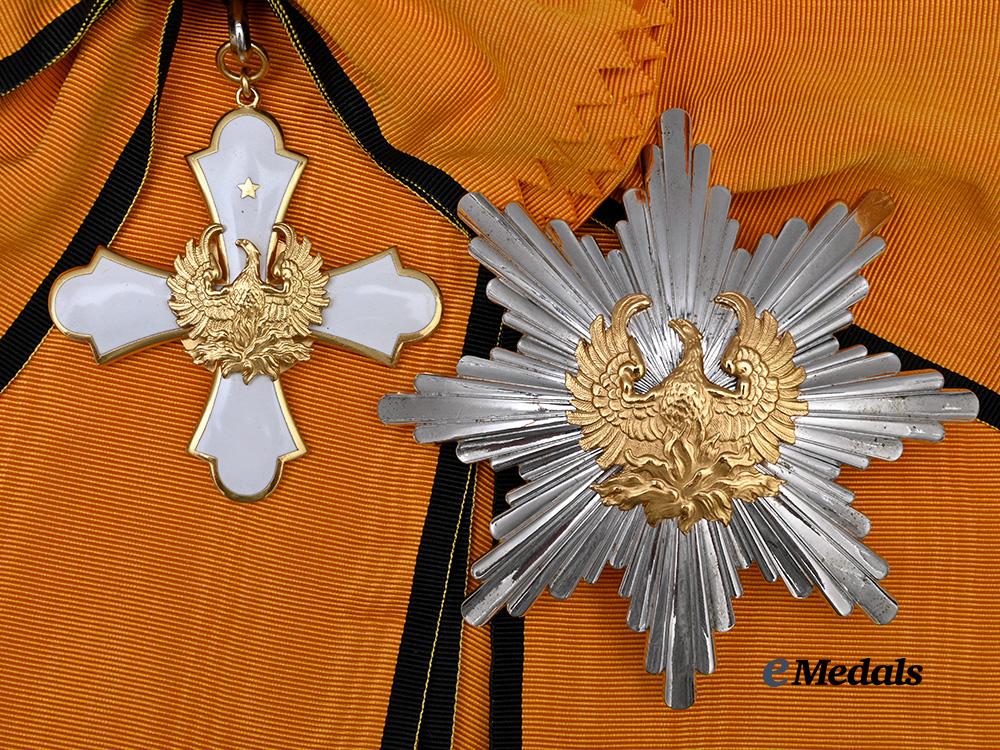 greece,_republic._an_order_of_the_phoenix,_grand_cross_by_faude&_huguenin,_c.1990_e_medals__e_u25001_4