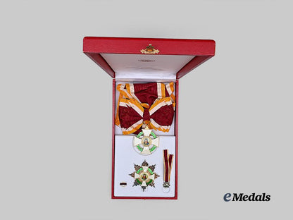 san_marino,_republic._an_order_of_st._agatha,_grand_cross_in_case_e_medals__e_u25002_3