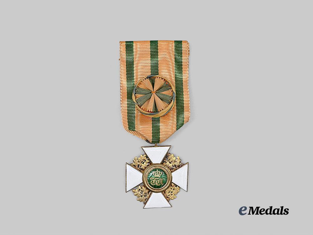 luxembourg,_kingdom._an_order_of_the_oak_crown,_officer_in_gold,_c.1880_e_medals__e_u25003_3